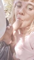 You guys enjoyed my last upload so here's another. I really do just love sucking his cock 😜