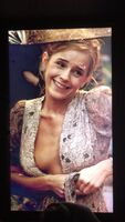 Made Emma Watson’s hot body real sticky