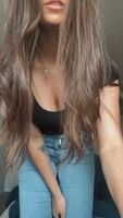 <3