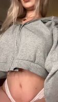 Unzipping before the drop titty