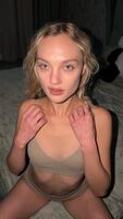 My eyes are prettier than my tits