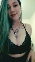 Hi I'm new!! tell me if you like them.. so I post more♥️