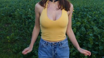 Believe it or not, I bought this top just for a titty drop!😉