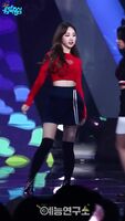 TWICE Nayeon Me Likey that skirt