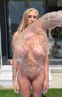 Kendra getting splashed