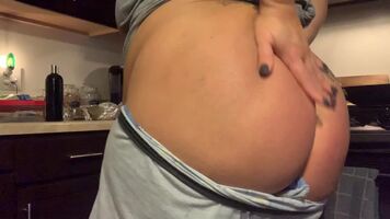 Mom of three. Wanna still fuck me?