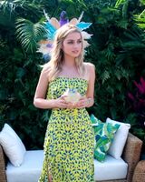 Imagine meeting Ana de Armas at a little party and she flirts with you the whole time and then later that day you fuck