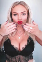 Natalie Alyn Lind