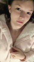 Secretly a little pink princess who needs a daddy to take care of her 🥺💕