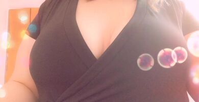 slow mo tiddy jiggle to get you through your day.
