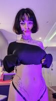 goth titty reveal knows how to make u HORNY