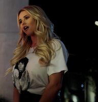 Kinsey Wolanski- Slasher Party