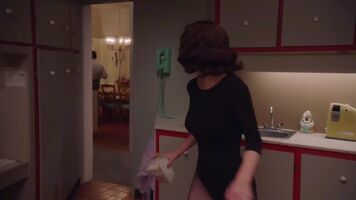 I want to do bad things to Rachel Brosnahan. How would you use her?