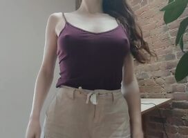 A little summer morning titty drop and grope 🌿