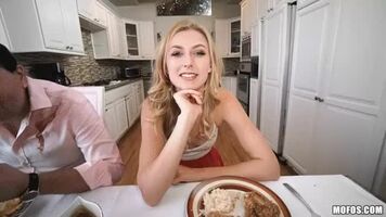 2 Sisters Compete for Brother’s Cock During Family Dinner 😏