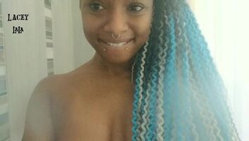 Come see what I have to show you, it's a LOT *Customs Open*