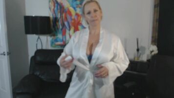 What do you think of my new blue bra and panties and of course my boobs?🤔 xx 55yo 🇦🇺