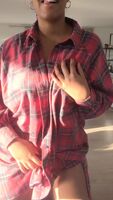 Oversized shirts hide a multitude of sins 😈