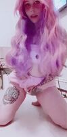 my melody bby rubbing herself 🥰