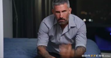 [/r/pornworld__] Stephanie West gets dicked down in the hotel