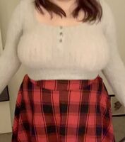 let me know if you wanna see them bounce out of the sweater 😍