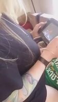 Riding his cock while playing Nintendo Switch