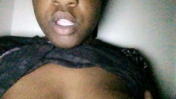 Need a rub and a nice squeeze. 👄