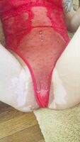 It’s almost my birthday and I’m celebrating early with some Pussy pulling + homemade tiramisu cake 🍰 Ps. This is my first time posting a video in this group. I hope this kind of content is okay to share 💋