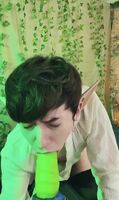 Who better to tame a dragon dick than an elf twink?