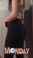 Just a lil t for you on this boring Monday night 😜🙈