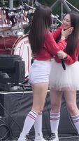 Momoland - Yeonwoo & Taeha
