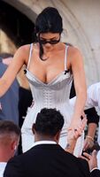 Kylie leaves the Gritti Palace Hotel on the wedding day of Jeff Bezos with Lauren Sanchez, in Venice | IG June 2025