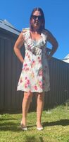 Kiwi MILF in the wild