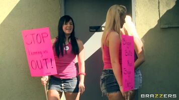 Cuntcessions At The Bargaining Table - With Briella Bounce