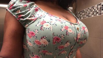 How do you enjoy your work breaks? 💁🏾‍♀️