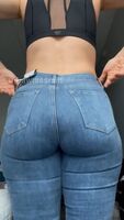 real soccer mom with the phattest ass on the sidelines