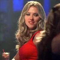 You see Scarlett at the bar looking like this, what do you say to her to get her into your bed that night?