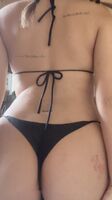 Do I give you a boner? Comment your age if yes ;)