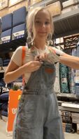 Looking for someone to nail me at the hardware store :) [GIF]