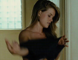 Alice Eve's Beautiful Boobs
