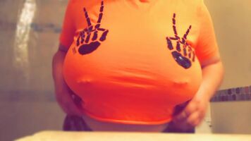 40G Titty drop