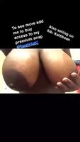 check out the r/snapsgonewild snap for more like her!!